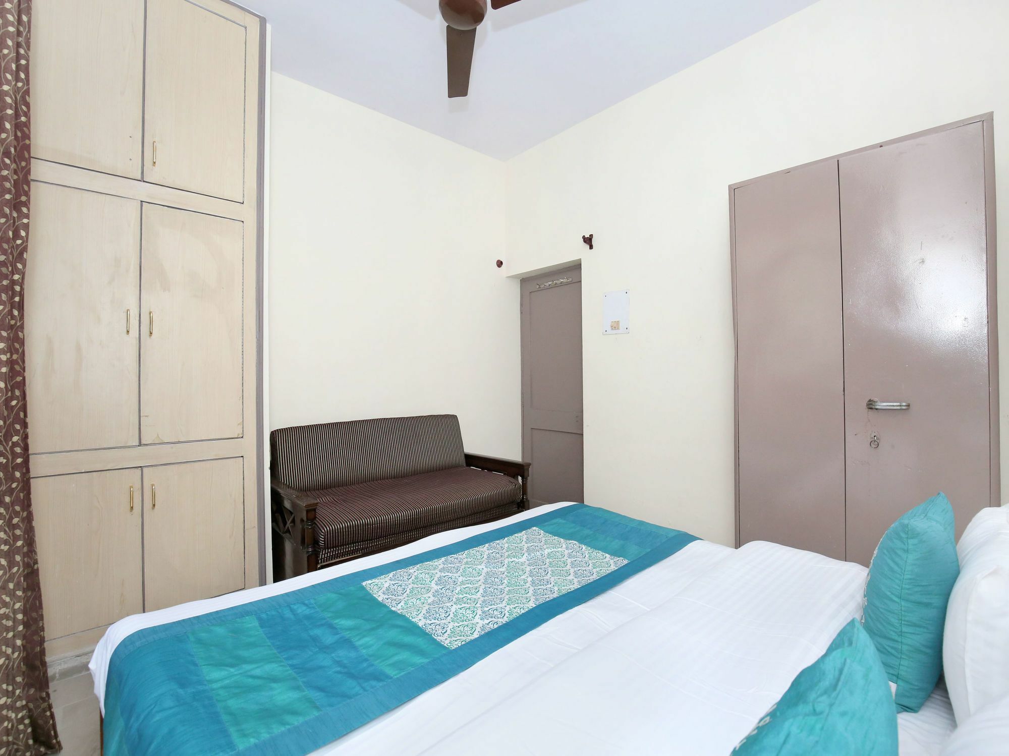 Ferienwohnung Elegant 3Bhk Abode In Shoghi, Shimla Exterior foto